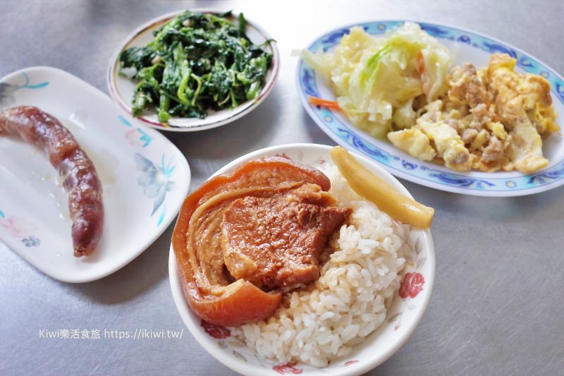 彰化市爌肉飯推薦.彰化美食.彰化爌肉飯必吃10家.爌肉飯馬拉松.500碗彰化美食之光.泉爌肉飯.老朱爌肉飯.天公壇爌肉飯.阿時況肉飯.阿正礦肉飯.南門爌肉飯.彰化爌肉飯.天隆爌肉飯.阿謀爌肉飯.榕樹下過溝仔爌肉飯.阿章爌肉飯.魚市場爌肉飯.kiwi樂活食旅部落客推薦彰化在地銅板小吃爌肉飯.豬腳飯.腳筋飯.早餐.中餐.晚餐.宵夜