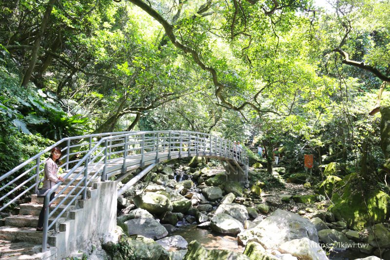 石門景點推薦｜新北步道推薦青山瀑布 台北人的後花園 享受恣意的自然氛圍