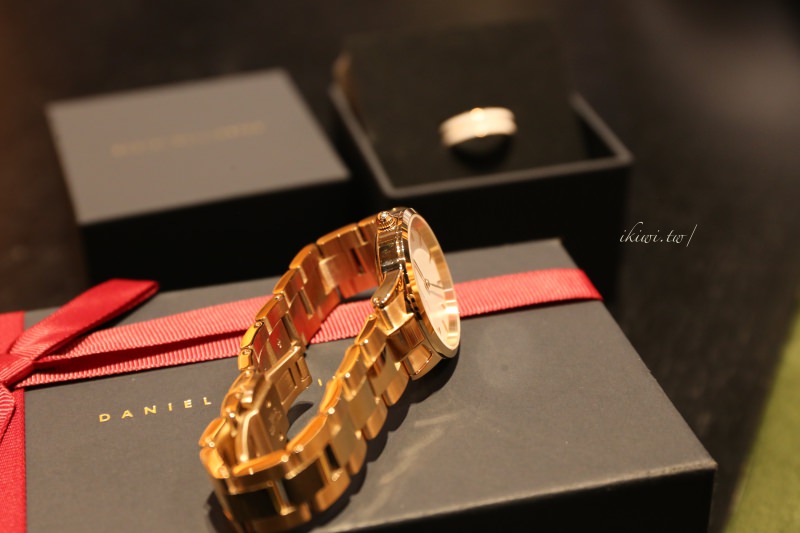 DW手錶耶誕節首選｜耶誕禮物交換的Daniel Wellington年度新品iconic link，低調不平凡的奢華手錶