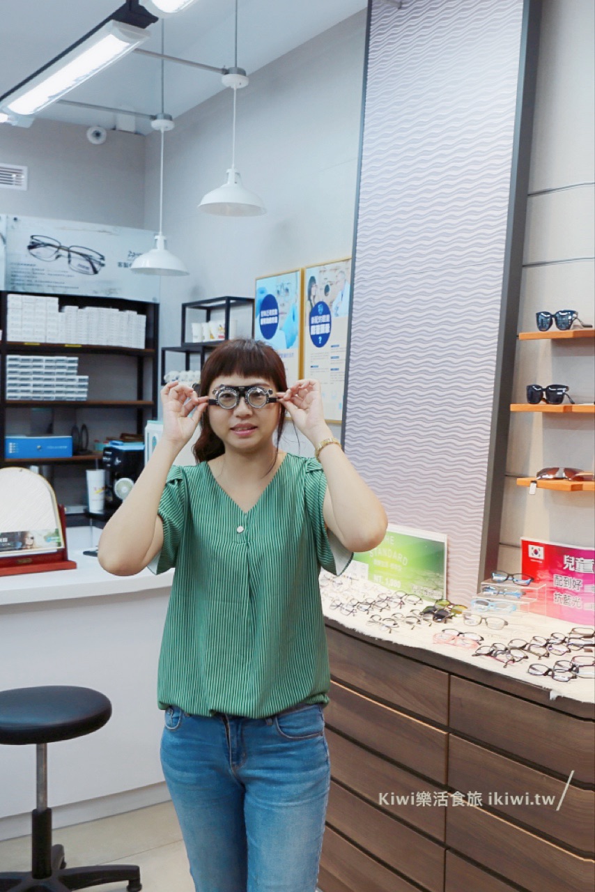 斗六眼鏡行推薦雅司眼鏡行｜服務，驗光、鏡框配戴鏡片，環境服務都很優質
