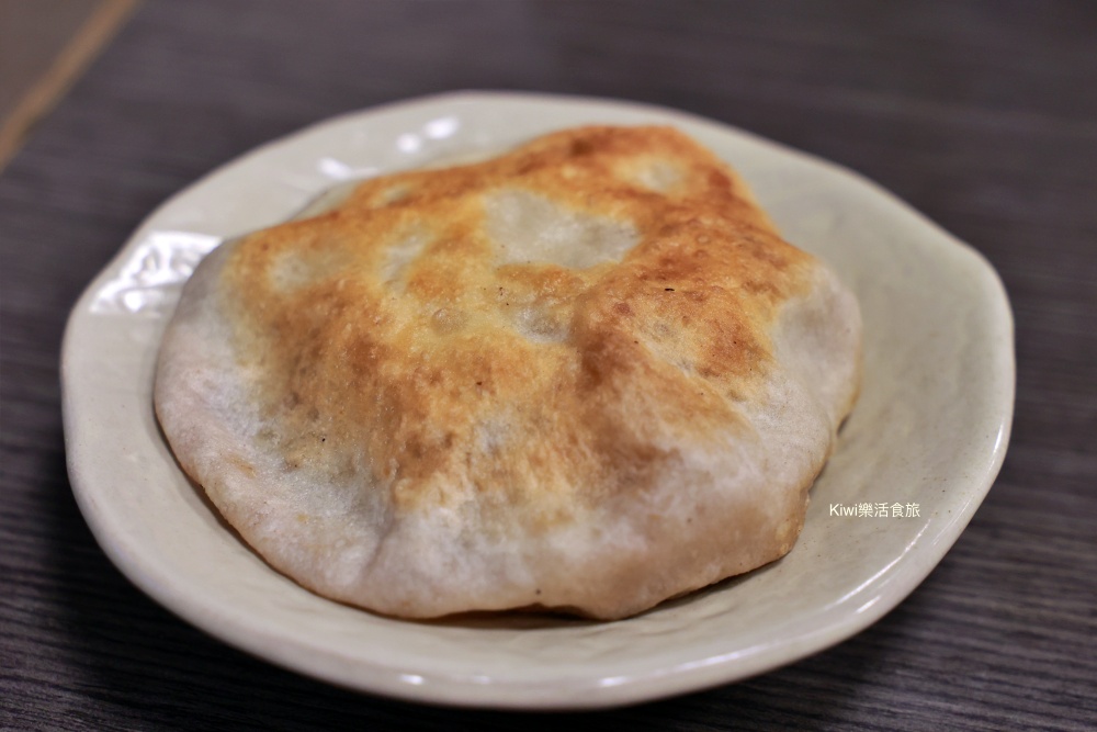 雲林西螺美食.西螺東城北方麵食館排隊美食店.號稱西螺鼎泰豐.必點爆汁小籠包.牛肉捲餅.牛肉煎包.牛肉麵.紅豆沙鍋餅.kiwi樂食旅部落客推薦雲林美食西螺美食小吃隱藏版鼎泰豐