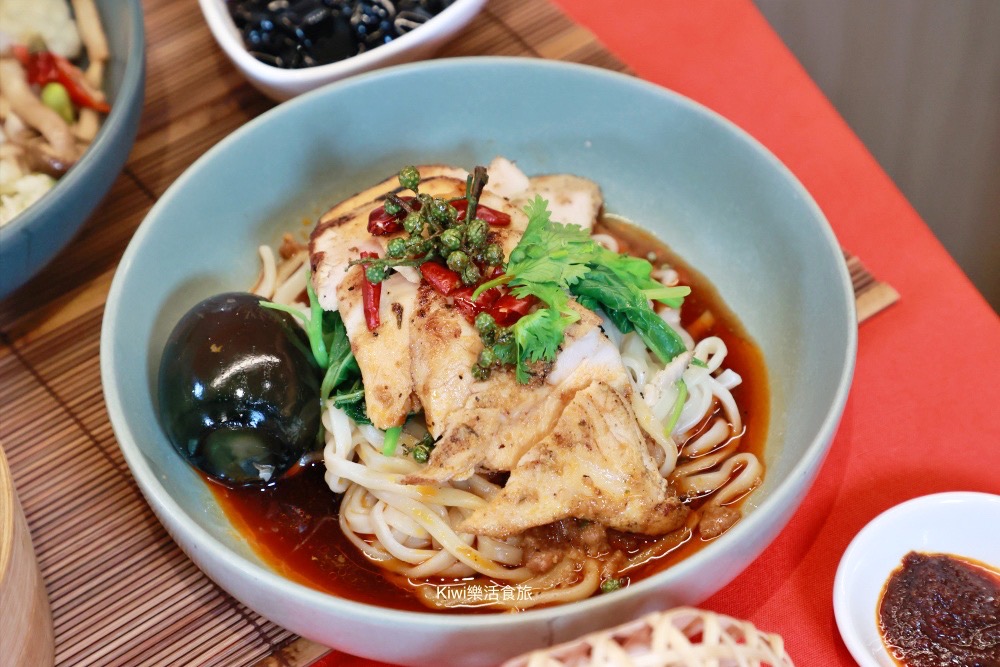 台中有春茶館大墩店.台中美食餐廳推薦古早味創意料理下午茶飲品超推薦.夏季限定芒果冰.kiwi樂活食旅部落客推薦台中美食餐廳聚會推薦