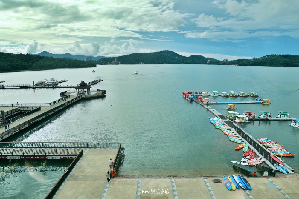 日月潭晶澤會館｜南投魚池住宿推薦晶澤會館，湖面第一排.景觀台.泡澡.樣樣準備好好！輕鬆入住即可，伊達邵老街旁住宿