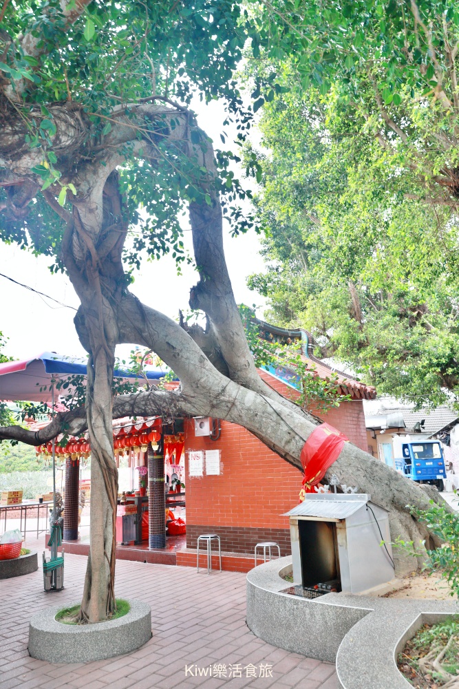 彰化福榕宮泡麵.彰化福榕宮地址.福榕宮泡麵土地公.彰化景點.彰化美食.彰化泡麵土地公怎麼去？kiwi樂活食旅部落客推薦彰化在地景點美食