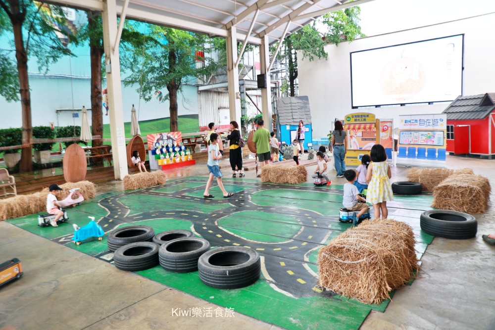 彰化埤頭景點台灣穀堡中興米觀光工廠免門票.彰化景點免費參觀.試喝米產品.免費親子遊戲區.親子遊戲區免費景點超推薦.kiwi樂活食旅部落客推薦彰化在地免費景點