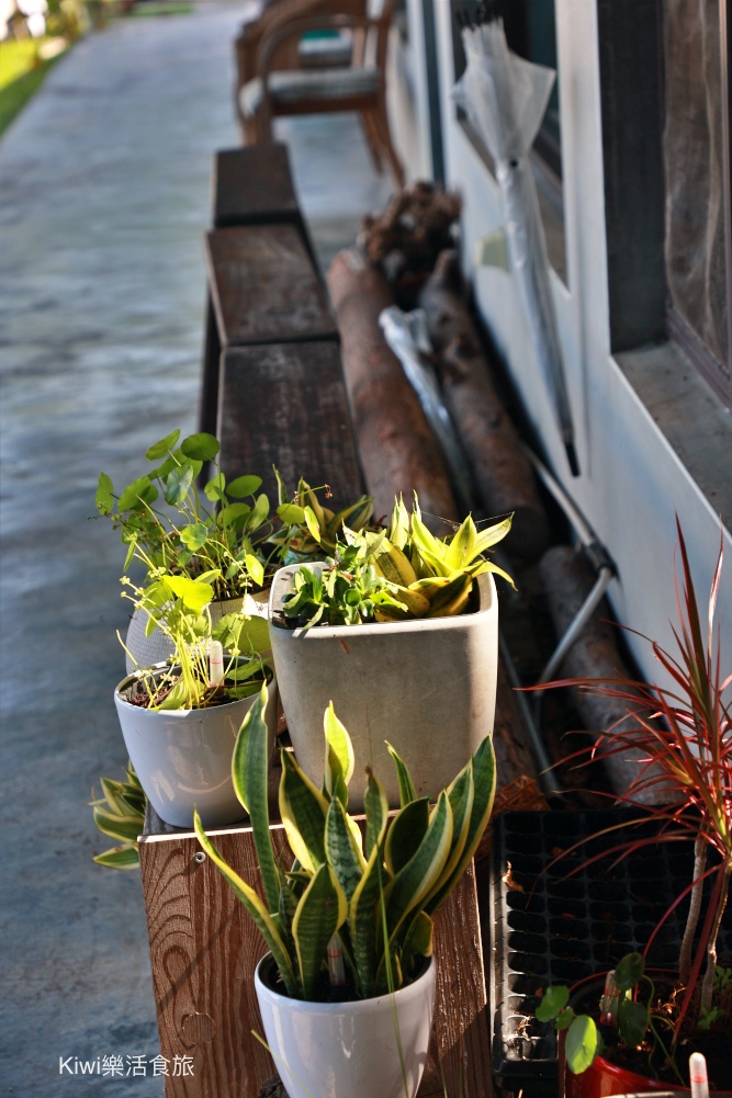 苗栗住宿推薦上山回家旅宿|苗栗大湖住宿、一泊二食當季自栽無毒蔬菜、採草莓、螢火蟲,馬那邦山周邊住宿 kiwi樂活食旅推薦苗栗住宿推薦上山回家旅宿.苗栗大湖住宿.一泊二食當季自栽無毒蔬菜.採草莓.雲海日出夕陽螢火蟲.馬那邦山周邊住宿