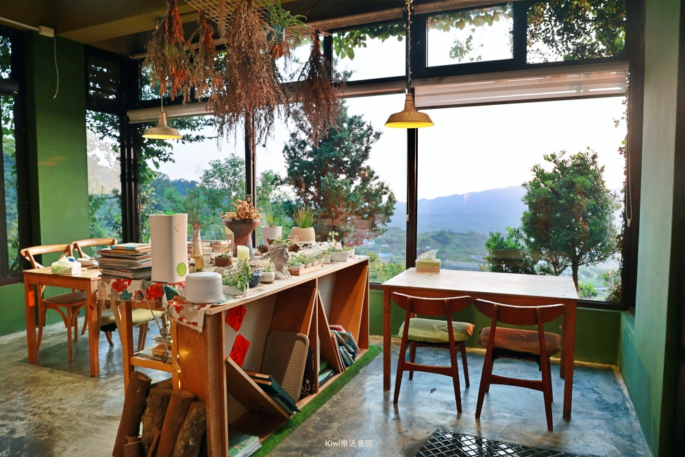 苗栗住宿推薦上山回家旅宿|苗栗大湖住宿、一泊二食當季自栽無毒蔬菜、採草莓、螢火蟲,馬那邦山周邊住宿 kiwi樂活食旅推薦苗栗住宿推薦上山回家旅宿.苗栗大湖住宿.一泊二食當季自栽無毒蔬菜.採草莓.雲海日出夕陽螢火蟲.馬那邦山周邊住宿