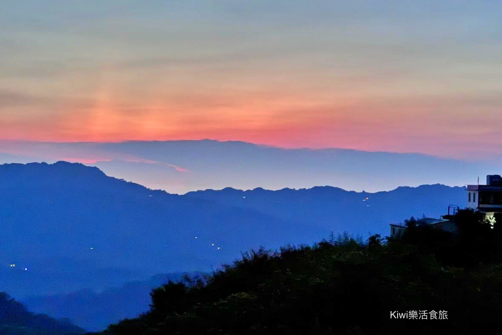 苗栗住宿推薦上山回家旅宿|苗栗大湖住宿、一泊二食當季自栽無毒蔬菜、採草莓、螢火蟲,馬那邦山周邊住宿 kiwi樂活食旅推薦苗栗住宿推薦上山回家旅宿.苗栗大湖住宿.一泊二食當季自栽無毒蔬菜.採草莓.雲海日出夕陽螢火蟲.馬那邦山周邊住宿