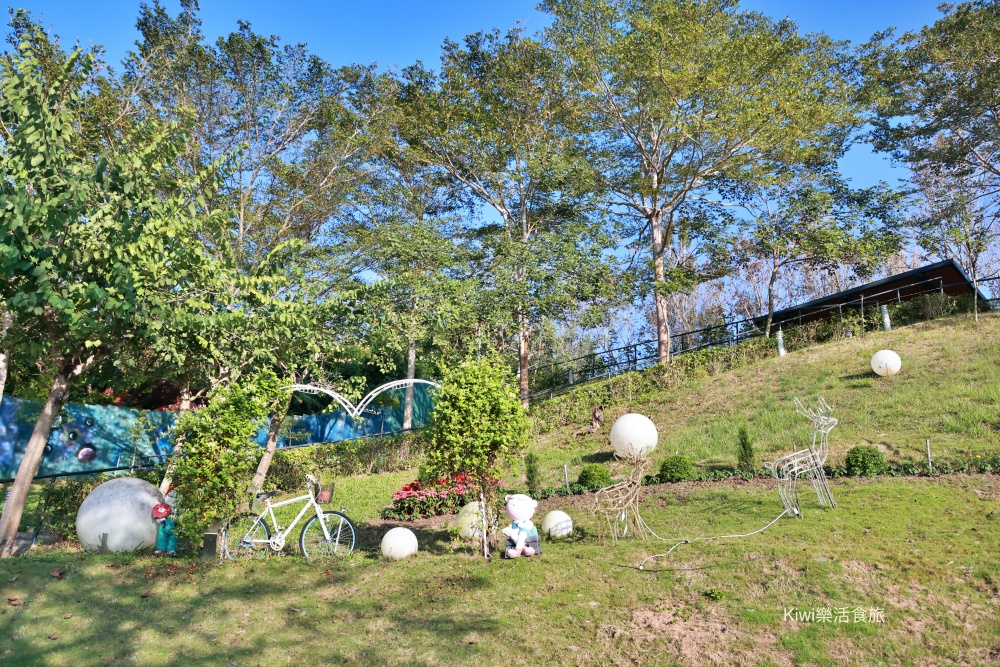 台中日光溫泉會館.台中住宿推薦.台中美食推薦.台中聚會餐廳推薦.台中大坑日光會館平價住宿推薦一泊三食CP值高.Buffet海鮮澎湃晚宴.Buffet早餐.kiwi樂活食旅部落客推薦台中泡湯飯店.大眾池.裸湯.近台中大坑周邊美食景點