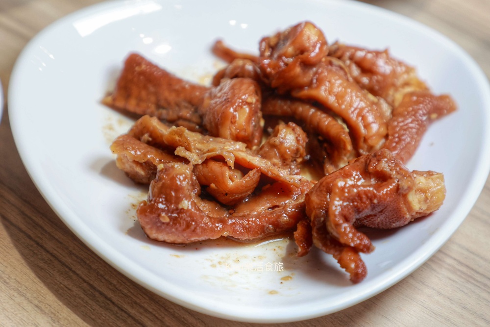 彰化美食陳家大小姐｜彰化市大埔路美食燉露湯料多實在.麵食.各樣功夫小菜～傳承古早味老手藝！