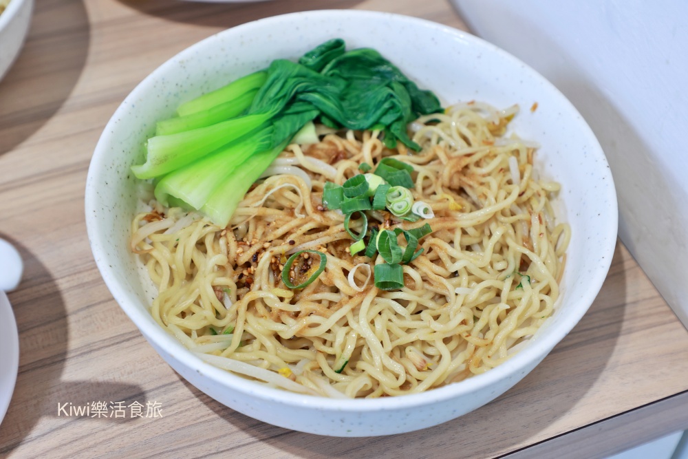 彰化美食陳家大小姐｜彰化市大埔路美食燉露湯料多實在.麵食.各樣功夫小菜～傳承古早味老手藝！