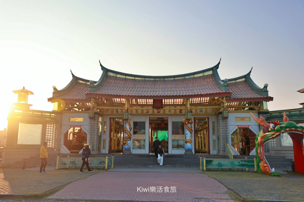 kiwi樂活食旅推薦鹿港景點台灣玻璃館.玻璃媽祖廟.鹿港玻璃工廠免門票觀光工廠.全台唯一玻璃媽祖廟.彰濱工業區裡景點