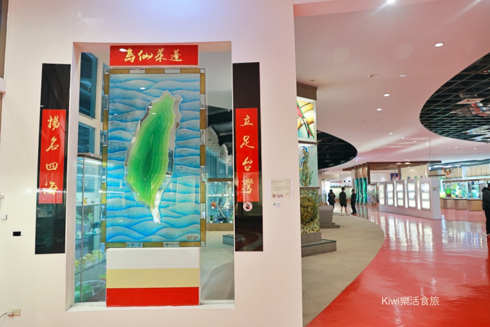 kiwi樂活食旅推薦鹿港景點台灣玻璃館.玻璃媽祖廟.鹿港玻璃工廠免門票觀光工廠.全台唯一玻璃媽祖廟.彰濱工業區裡景點