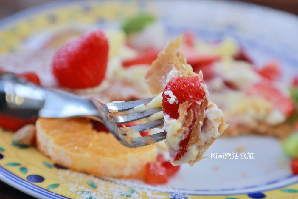 台南安平美食法國傳統手工甜品咖啡餐廳.kiwi樂活食旅部落客推薦台南美食必吃美食.安平甜點下午茶推薦.手工甜點.咖啡.近安平老街.安平樹屋景點