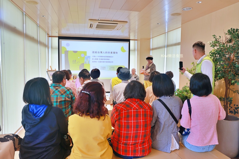 南投新景點日月町複合式商場|埔里日月潭最美的休息站,純白系韓風TSUTAYA BOOKSTORE.網美打卡熱點.南投超強隱藏景點美食~國六愛蘭出口交流道下 南投新景點推薦日月町複合式商場.南投埔里景點日月潭最美的休息站.純白系韓風TSUTAYA BOOKSTORE.網美打卡熱點.南投超強隱藏景點美食.南投美食.南投咖啡館.國六愛蘭出口交流道下.日式WIRED CAFE洋食餐廳.南投在地選品伴手禮.餐車市集.文創市集.加油站.充電站.南投伴手禮.埔里伴手禮.kiwi樂活食旅部落客推薦南投好吃好玩新景點