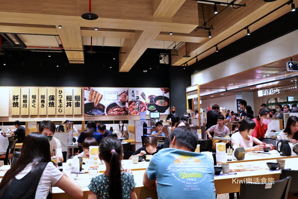 台中美食大江戶町鰻屋台中三井LaLaport店.kiwi樂活食旅部落客推薦台中東區美食鰻魚.夢幻鰻魚桶飯3吃.浦燒鰻重半尾.台中火車站周邊美食