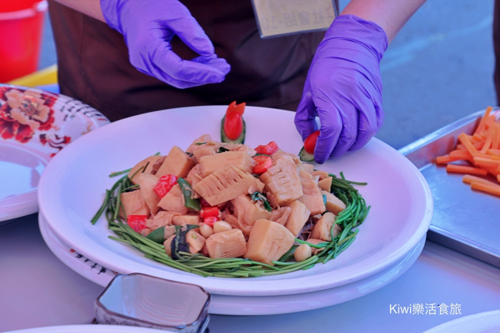 南投鹿谷春筍創意料理競賽.kiwi樂活食旅推薦鹿谷美食.鹿谷景點.南投景點.南投美食.茶席體驗.螢火蟲體驗.小半天休閒農業區發展協會.南投第一屆春筍創意競賽