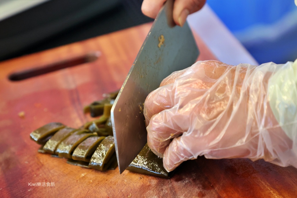 kiwi樂活食旅部落客推薦彰化秘醬滷味和美店.彰化平價小吃推薦冷滷味淋上百年獨門醬汁絕搭.彰化宵夜美食大推薦.彰化秘醬滷味,彰化滷味推薦,秘醬滷味和美店,秘醬滷味彰化和美店,秘醬滷味分店,彰化秘醬滷味分店,冷滷味彰化,和美宵夜,和美滷味,和美小吃,彰化滷味宵夜