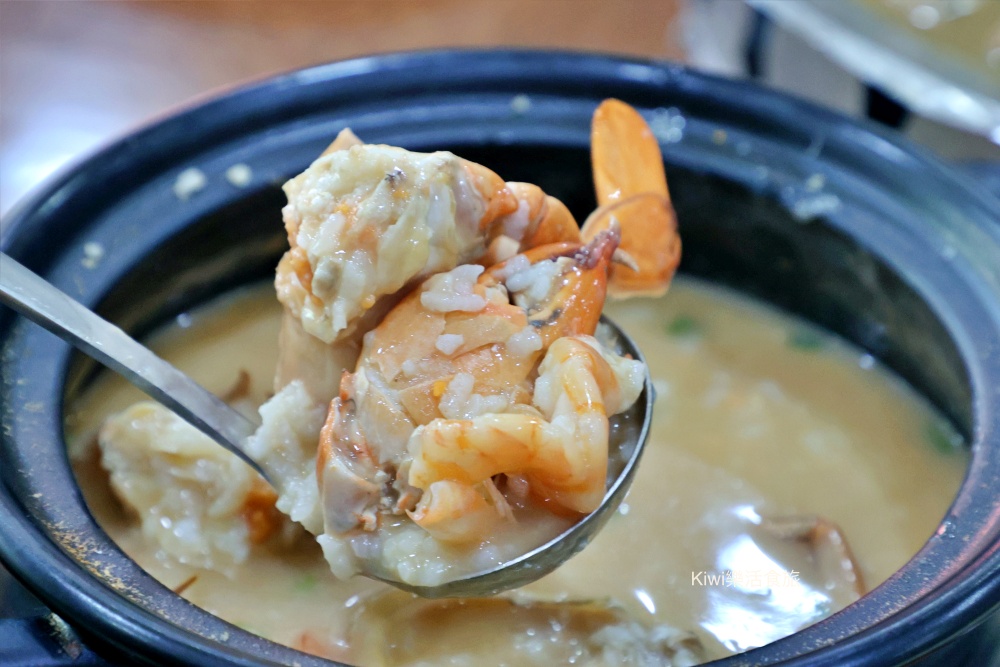 kiwi樂活食旅部落客推薦台中西屯大祥海鮮燒鵝餐廳.活海鮮.螃蟹料理大祥.台中美食推薦活鮑魚.野生魚貨.創意料理.台中聚餐聚會首選.近漢口國中.台中科博館周邊美食.紅蟳鮮蝦粥.招牌燒鵝.野生魚貨.中卷芋頭米粉湯.台中西屯餐廳.古早味創意料理