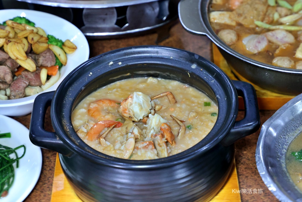 kiwi樂活食旅部落客推薦台中西屯大祥海鮮燒鵝餐廳.活海鮮.螃蟹料理大祥.台中美食推薦活鮑魚.野生魚貨.創意料理.台中聚餐聚會首選.近漢口國中.台中科博館周邊美食.紅蟳鮮蝦粥.招牌燒鵝.野生魚貨.中卷芋頭米粉湯.台中西屯餐廳.古早味創意料理