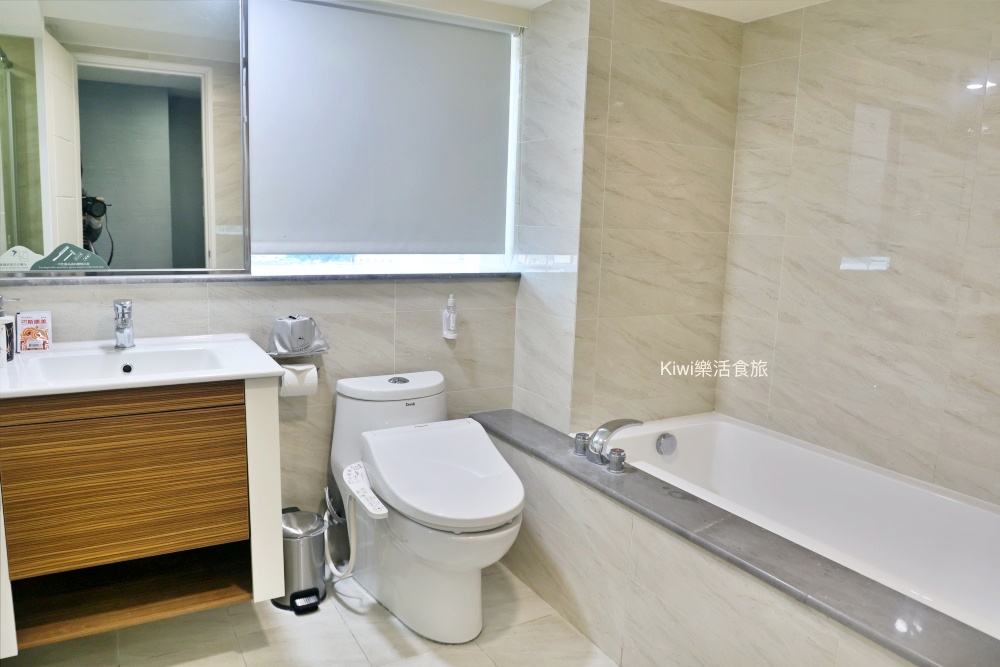 台中住宿推薦葉綠宿茶覺旅台中站前館｜google4.6顆星的平價旅宿乾淨便利進台中景點、台中米其林美食