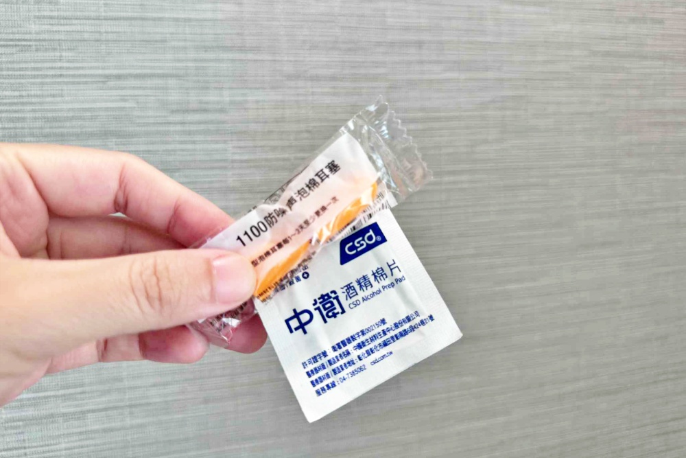 台中住宿推薦葉綠宿茶覺旅台中站前館｜google4.6顆星的平價旅宿乾淨便利進台中景點、台中米其林美食