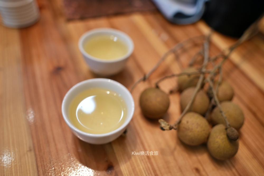 kiwi樂活食旅推薦嘉義景點.嘉義美食回嘉囉.嘉義旅遊推薦漫步雲端梅山太平雲梯周邊美食景點巡禮x無二窯藝術空間x雲境山城x晉揚欣茶庄x蓋婭莊園.嘉義小吃.嘉義太平雲梯景點.陶藝體驗.竹筒烤茶體驗.咖啡體驗.嘉義一日遊.嘉義兩日遊.梅山景點.梅山美食