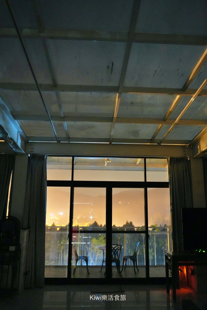 日月潭貓囒山會館|全台最大的夢幻玻璃屋民宿藏魚池,自然元素x愜意原野生活 kiwi樂活食旅部落客推薦日月潭貓囒山會館.日月潭民宿推薦.日月潭旅遊.日月潭景點.全台最大的夢幻玻璃屋民宿藏魚池,自然元素x愜意原野生活.魚池美食.魚池景點