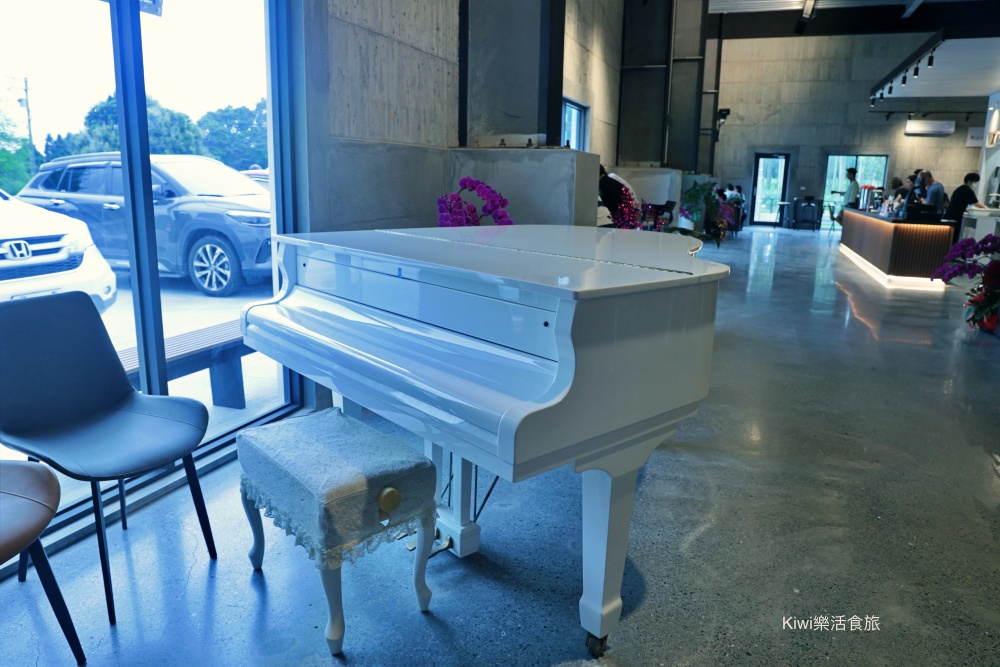 kiwi樂活食旅部落客推薦南投景點藍圖咖啡落羽松秘境.名間隱藏版庭園咖啡館.網美打卡景點.南投旅遊.南投景點.南投美食.名間美食.隱藏版咖啡