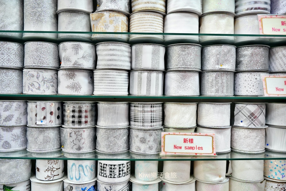 kiwi樂活食旅部落客推薦彰化鹿港緞帶王觀光工廠.彰化免費景點親子體驗DIY.夢幻緞帶隧道.童玩.互動專區.鹿港免費景點.鹿港美食