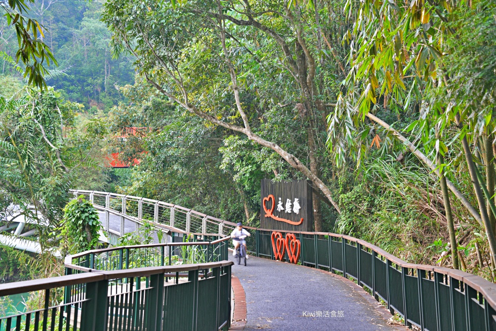 日月潭大淶閣飯店|南投住宿推薦180度環湖景色美爆!一泊二食24小時秒飛度假勝地 kiwi樂活食旅部落客推薦南投住宿推薦日月潭大淶閣飯店.南投住宿推薦180度環湖景色美爆.一泊二食24小時秒飛度假勝地.日月潭景點.日月潭美食