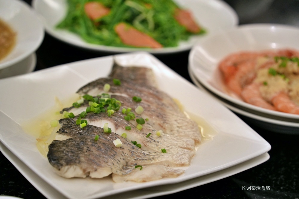 日月潭大淶閣飯店|南投住宿推薦180度環湖景色美爆!一泊二食24小時秒飛度假勝地 kiwi樂活食旅部落客推薦南投住宿推薦日月潭大淶閣飯店.南投住宿推薦180度環湖景色美爆.一泊二食24小時秒飛度假勝地.日月潭景點.日月潭美食