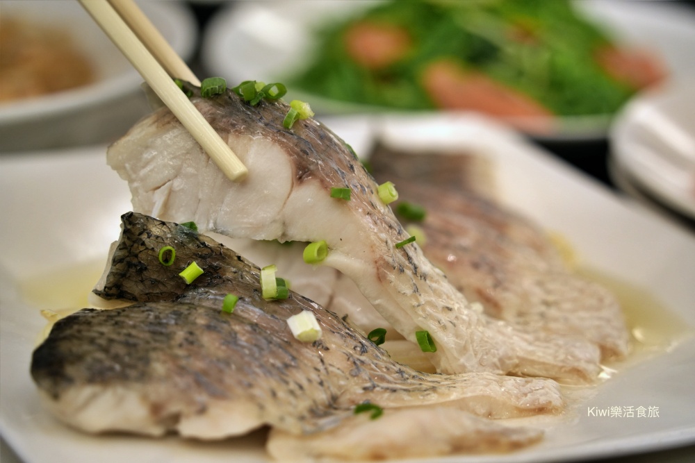 日月潭大淶閣飯店|南投住宿推薦180度環湖景色美爆!一泊二食24小時秒飛度假勝地 kiwi樂活食旅部落客推薦南投住宿推薦日月潭大淶閣飯店.南投住宿推薦180度環湖景色美爆.一泊二食24小時秒飛度假勝地.日月潭景點.日月潭美食