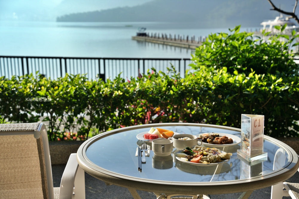 日月潭大淶閣飯店|南投住宿推薦180度環湖景色美爆!一泊二食24小時秒飛度假勝地 kiwi樂活食旅部落客推薦南投住宿推薦日月潭大淶閣飯店.南投住宿推薦180度環湖景色美爆.一泊二食24小時秒飛度假勝地.日月潭景點.日月潭美食