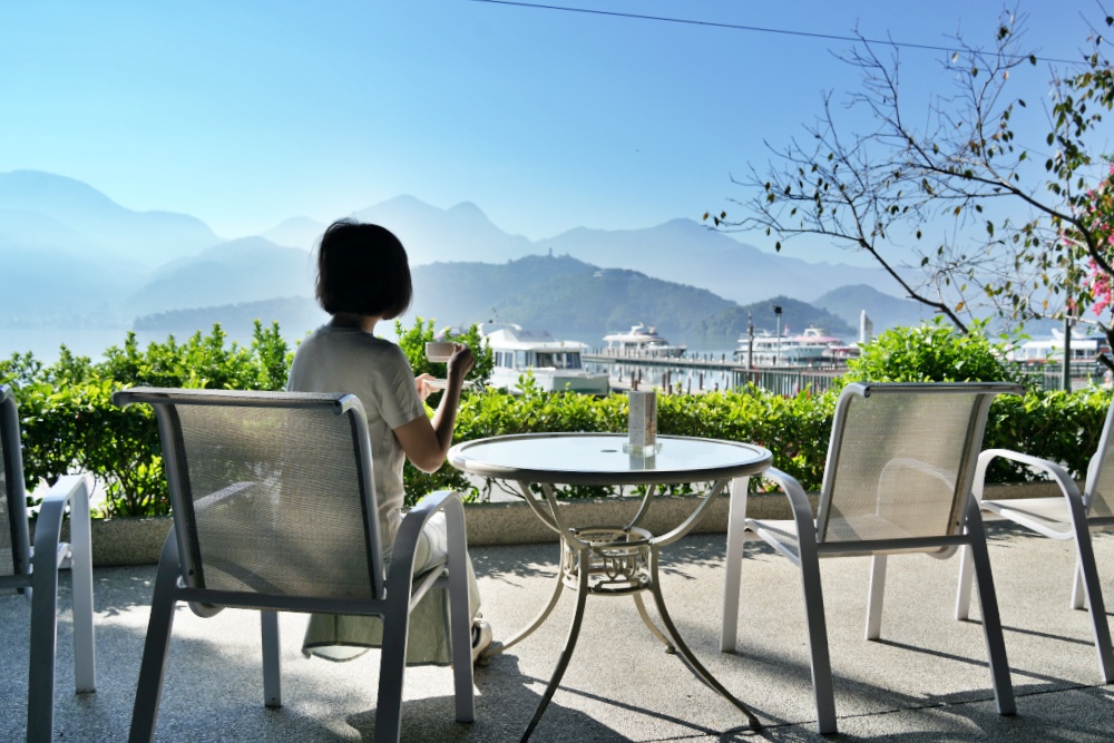 日月潭大淶閣飯店|南投住宿推薦180度環湖景色美爆!一泊二食24小時秒飛度假勝地 kiwi樂活食旅部落客推薦南投住宿推薦日月潭大淶閣飯店.南投住宿推薦180度環湖景色美爆.一泊二食24小時秒飛度假勝地.日月潭景點.日月潭美食