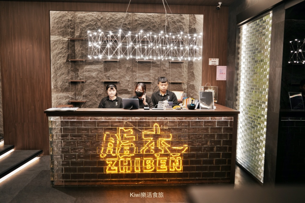 kiwi樂活食旅部落客推薦彰化脂本燒肉.彰化市超強燒肉推薦30cm幻切牛舌.逸品安格斯伊比利套餐.和牛.伊比利豬.安格斯牛.彰化市燒肉推薦.彰化聚會推薦.聚會餐廳推薦.燒肉.烤肉.彰化市.超值套餐