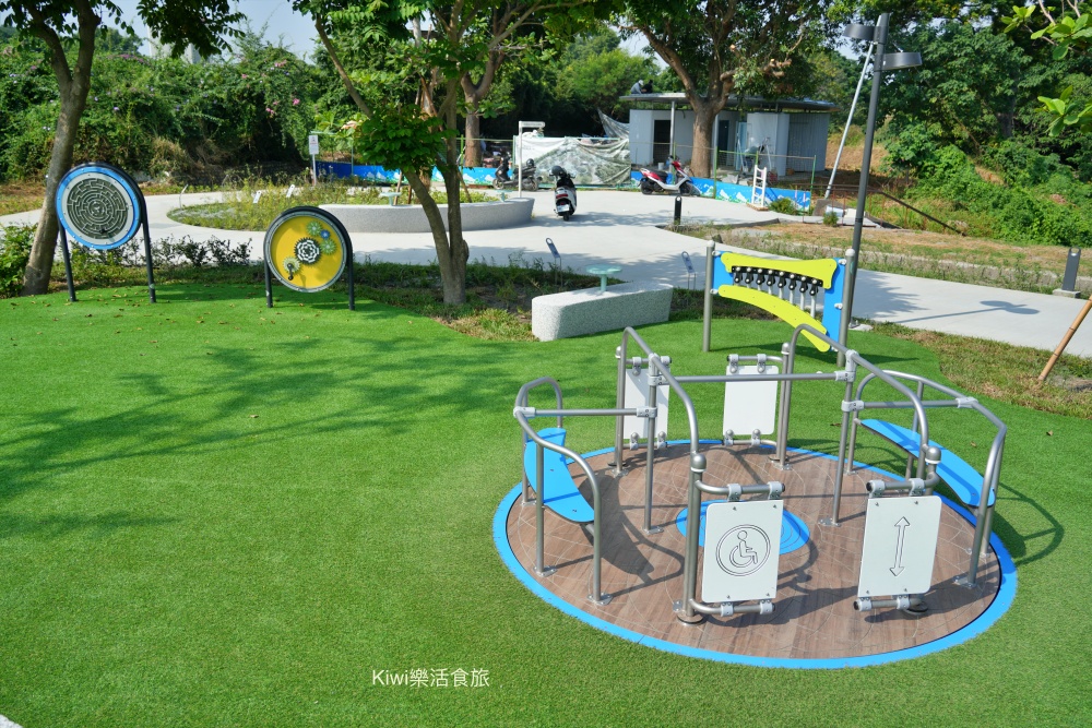 彰化市親子景點天空遊戲場|Tiffany藍色雲朵遊樂園,彰化網美必訪景點.私房景點.八卦山.天空步道.卦山村美學生活聚落週周邊景點 kiwi樂活食旅部落客推薦彰化市親子景點天空遊戲場.Tiffany藍色雲朵遊樂園,彰化網美必訪景點.私房景點.八卦山.天空步道.卦山村美學生活聚落週周邊景點.八卦山天空步道,彰化景點,彰化一日遊,網美必訪景點,彰化市區美景