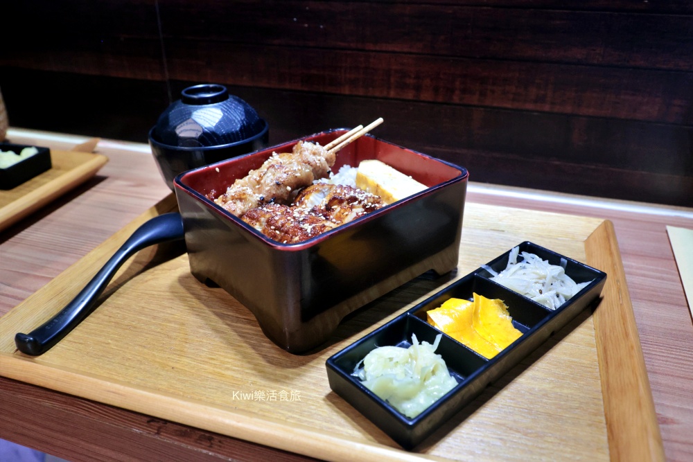 彰化市美食推薦鰻の幸(鰻幸屋/鰻味屋)|彰化市南瑤路巷弄內的職人鰻魚飯,隱藏版限量定食大公開! kiwi樂活食旅部落客推薦彰化美食, 彰化市美食, 彰化小吃, 彰化鰻魚, 鰻魚飯, 彰化定食, 大友鰻魚飯, 八卦山美食, 彰化限量美食, 彰化餐廳推薦