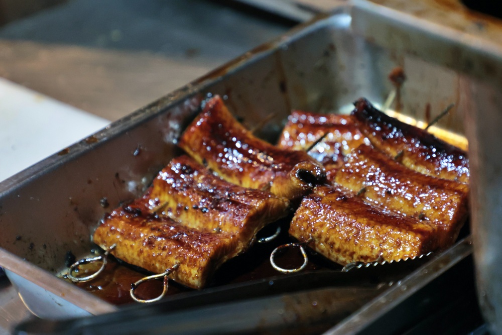 彰化市美食推薦鰻の幸(鰻幸屋/鰻味屋)|彰化市南瑤路巷弄內的職人鰻魚飯,隱藏版限量定食大公開! kiwi樂活食旅部落客推薦彰化美食, 彰化市美食, 彰化小吃, 彰化鰻魚, 鰻魚飯, 彰化定食, 大友鰻魚飯, 八卦山美食, 彰化限量美食, 彰化餐廳推薦