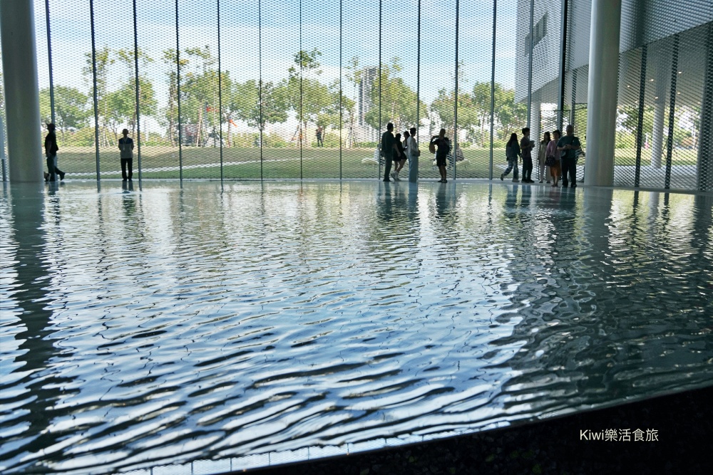 台中西屯一日遊｜綠美圖美到像雲朵！必拍網美景點、西屯綠圖書館攻略，晚上再衝逢甲美食吃個夠！