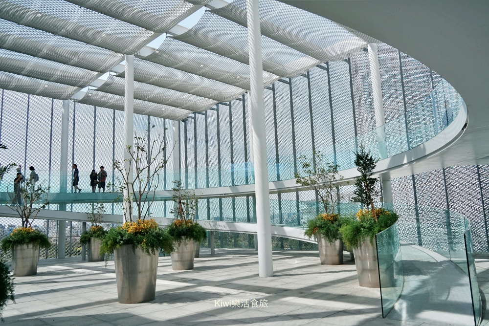 台中西屯一日遊｜綠美圖美到像雲朵！必拍網美景點、西屯綠圖書館攻略，晚上再衝逢甲美食吃個夠！