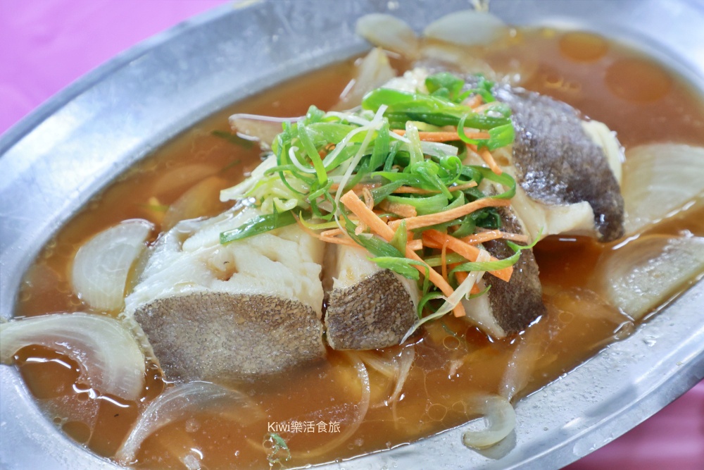 kiwi樂活食旅推薦苗栗卓蘭鵝肉擔.苗栗美食鵝肉推薦在地人氣鵝肉店.生意超好～適合聚會.卓蘭餐廳.交流道周邊餐廳.平價美食.份量大.聚會餐廳推薦