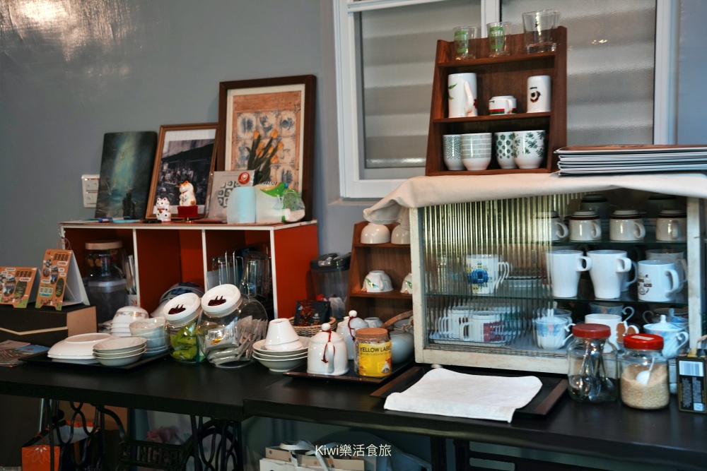 台南住宿推薦馬路楊宿屋｜台南中西區Maru Yang馬路楊宿屋，鄰近台南眾多銅板小吃，夜晚不無聊！