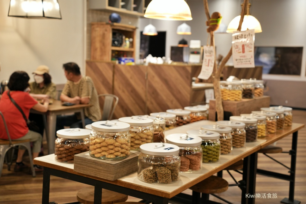 跟著台中必買瑪莎拉手工餅舖野餐趣｜台中海線最強伴手禮。手工餅乾界的愛馬仕，想買伴手禮台中餅乾禮盒超推薦～