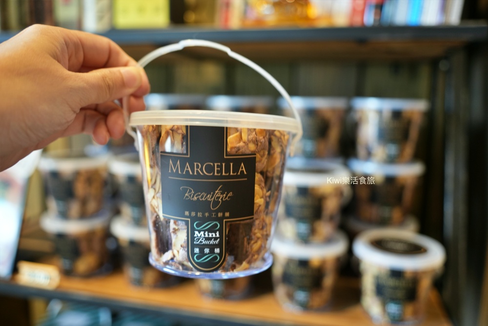 跟著台中必買瑪莎拉手工餅舖野餐趣｜台中海線最強伴手禮。手工餅乾界的愛馬仕，想買伴手禮台中餅乾禮盒超推薦～