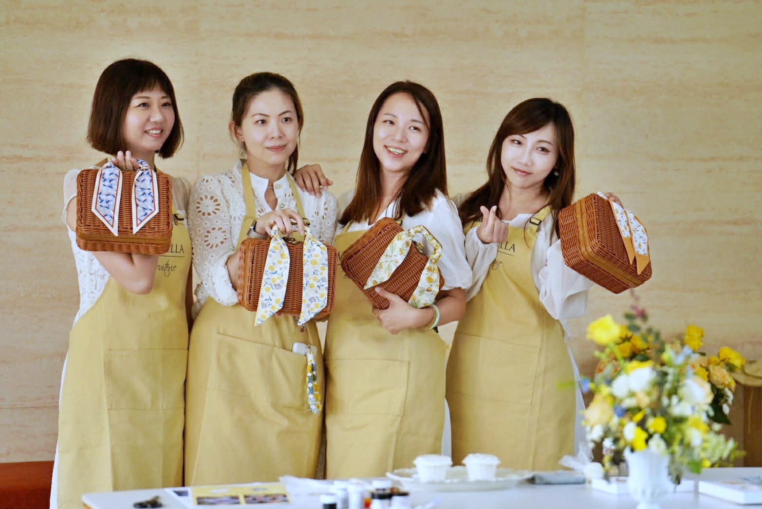 跟著台中必買瑪莎拉手工餅舖野餐趣｜台中海線最強伴手禮。手工餅乾界的愛馬仕，想買伴手禮台中餅乾禮盒超推薦～