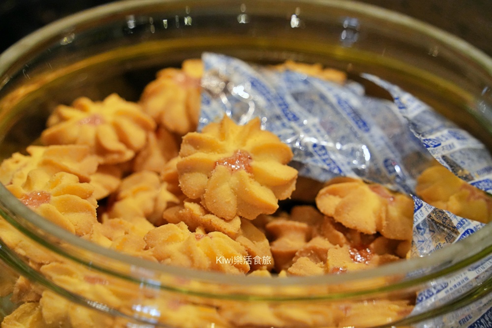 跟著台中必買瑪莎拉手工餅舖野餐趣｜台中海線最強伴手禮。手工餅乾界的愛馬仕，想買伴手禮台中餅乾禮盒超推薦～