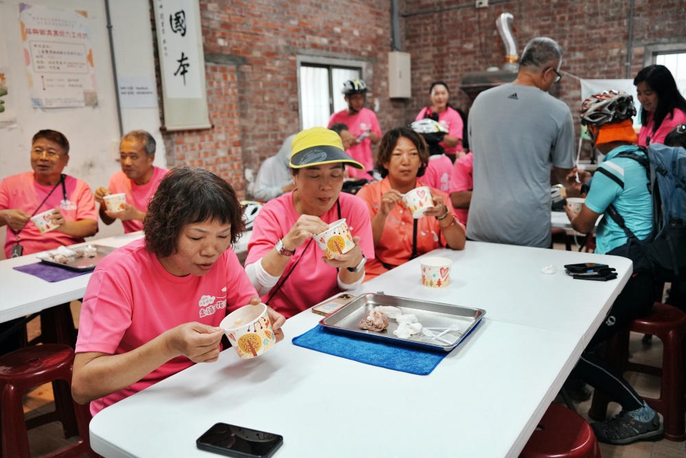 彰化秀水田野騎旅,妞妞果園火龍果.百香果超推、台灣稻米達人愷式好米御飯糰讚、秀水有機轉型園區與採摘.產地到餐桌幸福滋味~ 彰化秀水田野騎旅,妞妞果園火龍果.百香果超推、台灣稻米達人愷式好米御飯糰讚、秀水有機轉型園區與採摘.產地到餐桌幸福滋味~