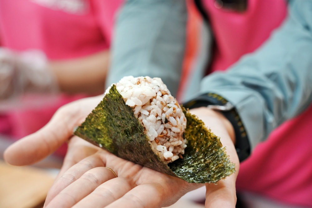 彰化秀水田野騎旅,妞妞果園火龍果.百香果超推、台灣稻米達人愷式好米御飯糰讚、秀水有機轉型園區與採摘.產地到餐桌幸福滋味~ 彰化秀水田野騎旅,妞妞果園火龍果.百香果超推、台灣稻米達人愷式好米御飯糰讚、秀水有機轉型園區與採摘.產地到餐桌幸福滋味~