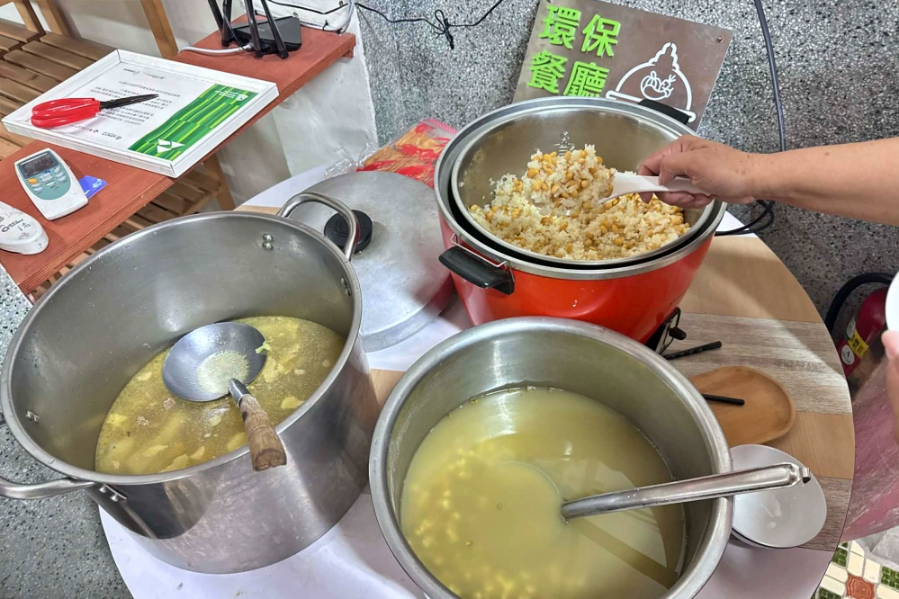 彰化秀水田野騎旅,妞妞果園火龍果.百香果超推、台灣稻米達人愷式好米御飯糰讚、秀水有機轉型園區與採摘.產地到餐桌幸福滋味~ 彰化秀水田野騎旅,妞妞果園火龍果.百香果超推、台灣稻米達人愷式好米御飯糰讚、秀水有機轉型園區與採摘.產地到餐桌幸福滋味~